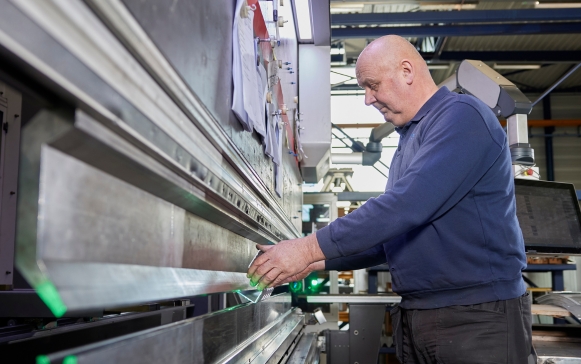 Vlonder-plaatwerk-maatwerk-hans